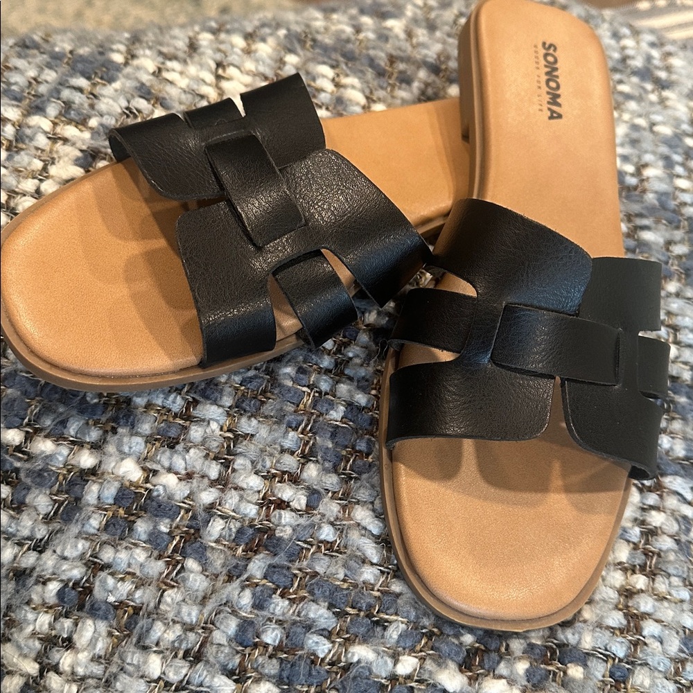 Like new. Sonoma Goods For Life® Rivka women's sandals. Black, Size 8. - Picture 13 of 13
